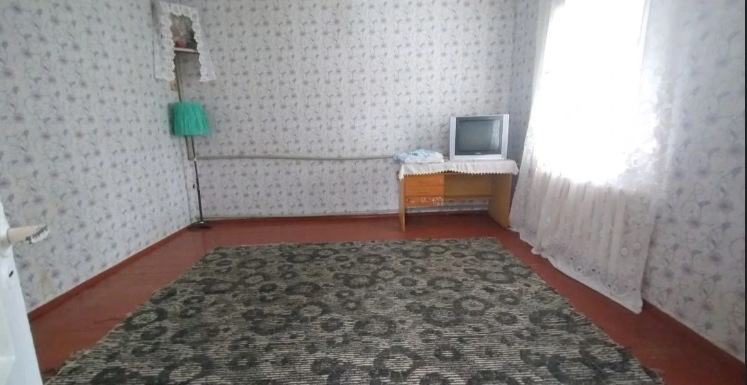 Будинок на 2 ходи  130 кв.м. на 20 сотках місто Бориспіль.