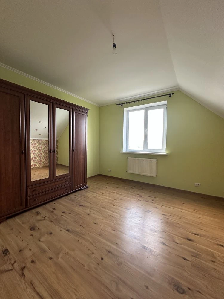 ПРОДАЖ газифікованого Будинку 160 кв.м 8 сот Права сторона м