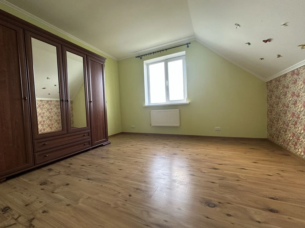 ПРОДАЖ газифікованого Будинку 160 кв.м 8 сот Права сторона м