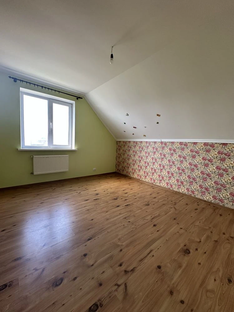ПРОДАЖ газифікованого Будинку 160 кв.м 8 сот Права сторона м