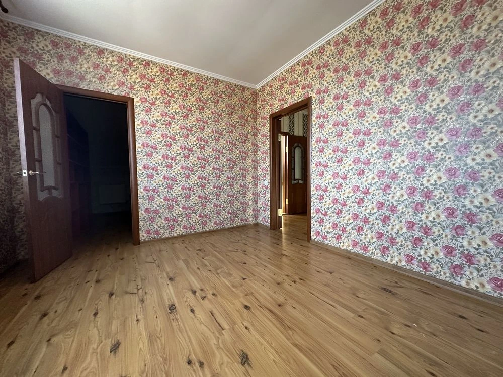 ПРОДАЖ газифікованого Будинку 160 кв.м 8 сот Права сторона м