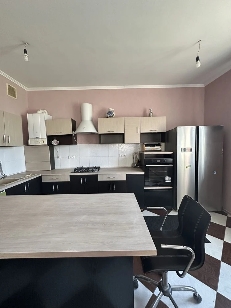 ПРОДАЖ газифікованого Будинку 160 кв.м 8 сот Права сторона м