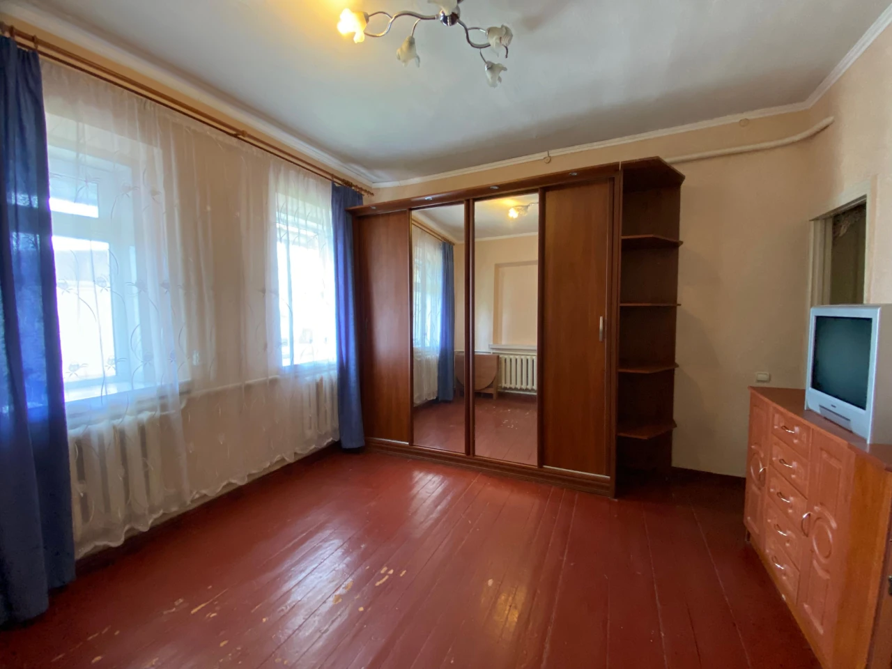 Продаж будинку центр Борисполя. Державні програми. Без коміс