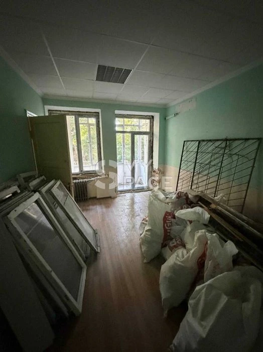 Center! Unique 3k apartment. Shevechenko Park, Skoropadsky