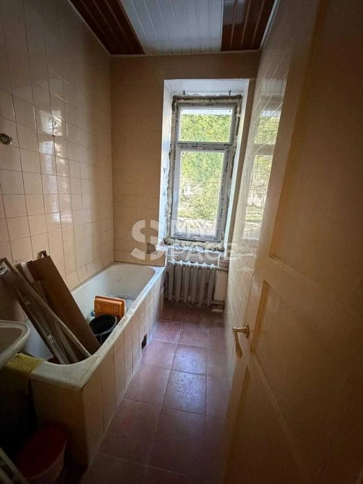 Center! Unique 3k apartment. Shevechenko Park, Skoropadsky