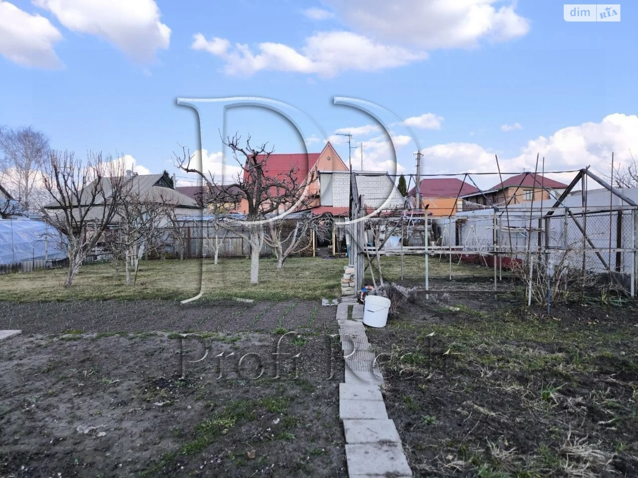 Продаж Дім