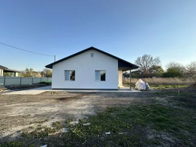 Будинок 115 м + комунікації + 5 соток м.Бориспіль. вул.Колом