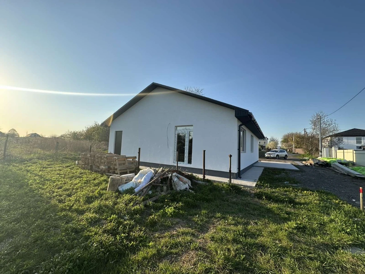 Будинок 115 м + комунікації + 5 соток м.Бориспіль. вул.Колом