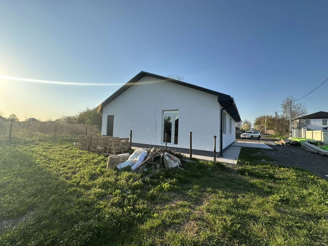 Будинок 115 м + комунікації + 5 соток м.Бориспіль. вул.Колом