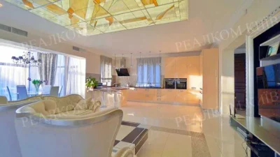 * Home, sweet home!  м. Бориспіль - центр 5 хв.! (25 соток,