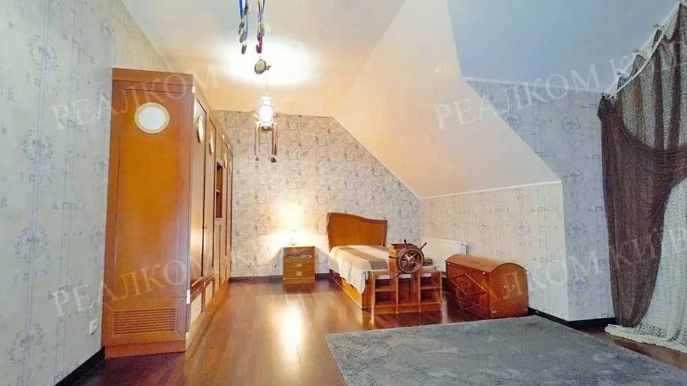 * Home, sweet home!  м. Бориспіль - центр 5 хв.! (25 соток,