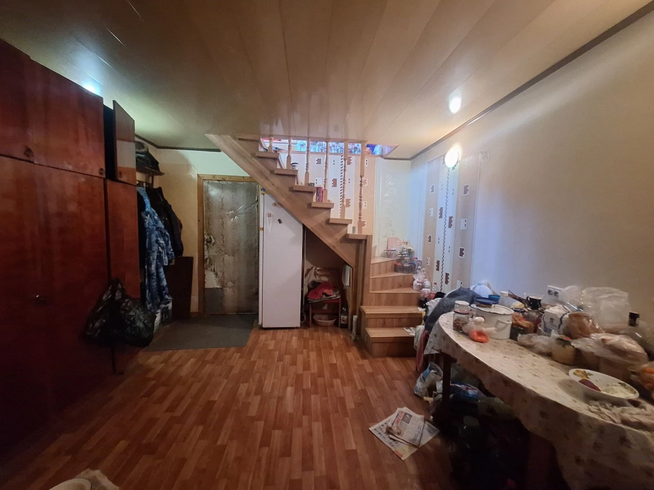 Будинок  +8 соток ГАЗ , електрика, вода м.Бориспіль