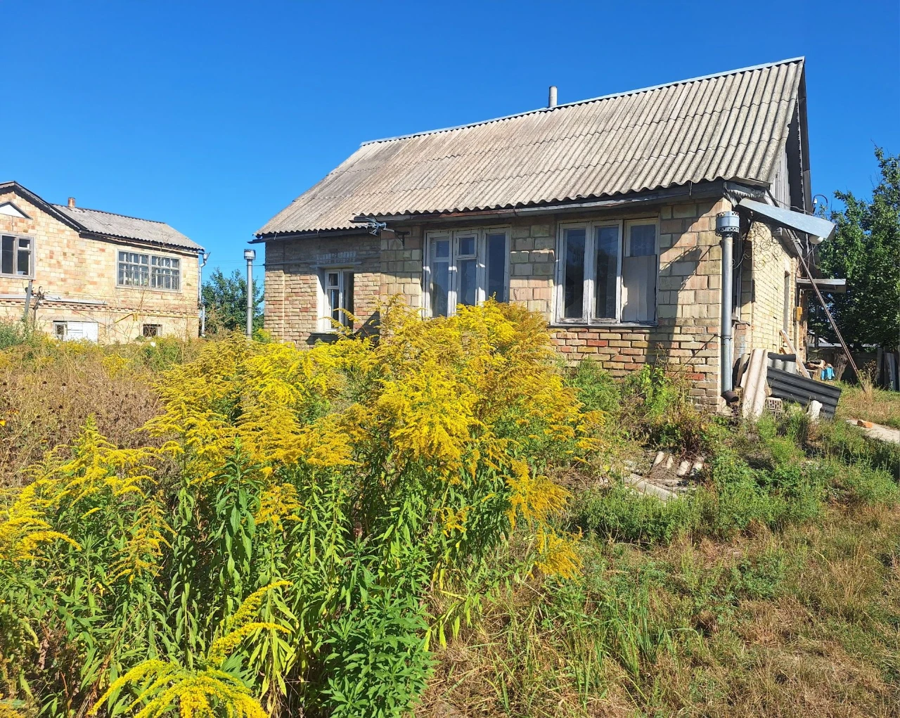 Будинок 90 м+9 с  біля 7 школи міські комунікації м.Бориспіл