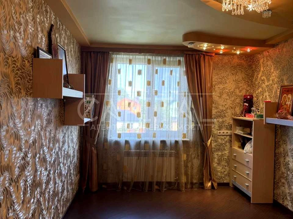 Будинок. Бориспіль, Бориспільський