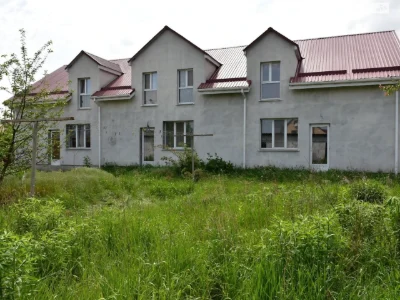 Продаж Дім