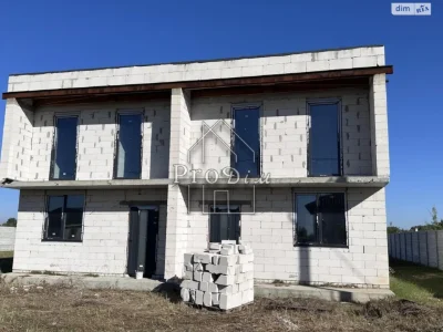 Продаж Дуплекс