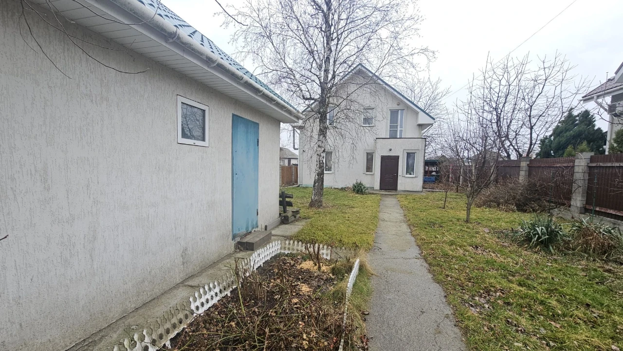 Жилий БУДИНОК 150 кв.м. з МЕБЛЯМИ+ ГАРАЖ. Газове опалення.