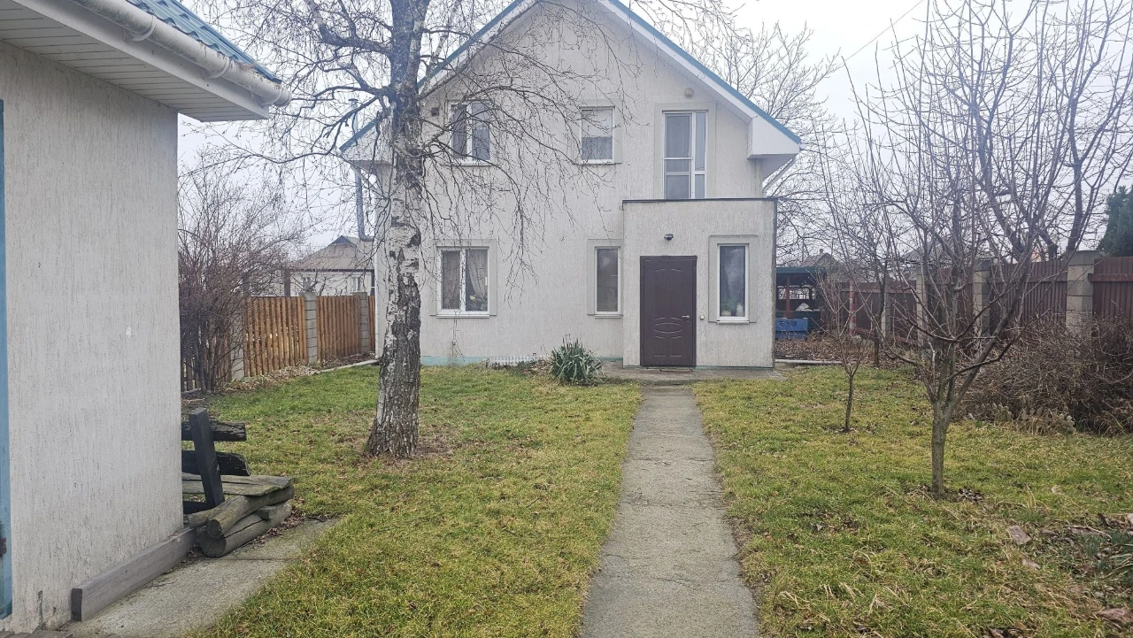 Жилий БУДИНОК 150 кв.м. з МЕБЛЯМИ+ ГАРАЖ. Газове опалення.