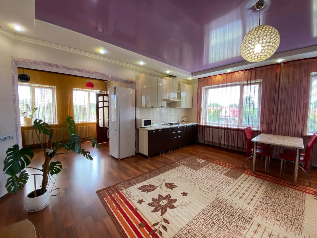 Продаж будинку в Борисполі, вул. Братуся — 322 м² на ділянці