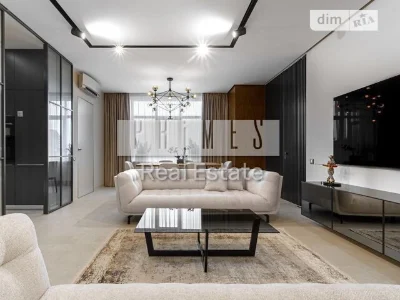 Sale of 3-room apartment 120 sq. m. on Andriy Verkhoglyada St. 17 •