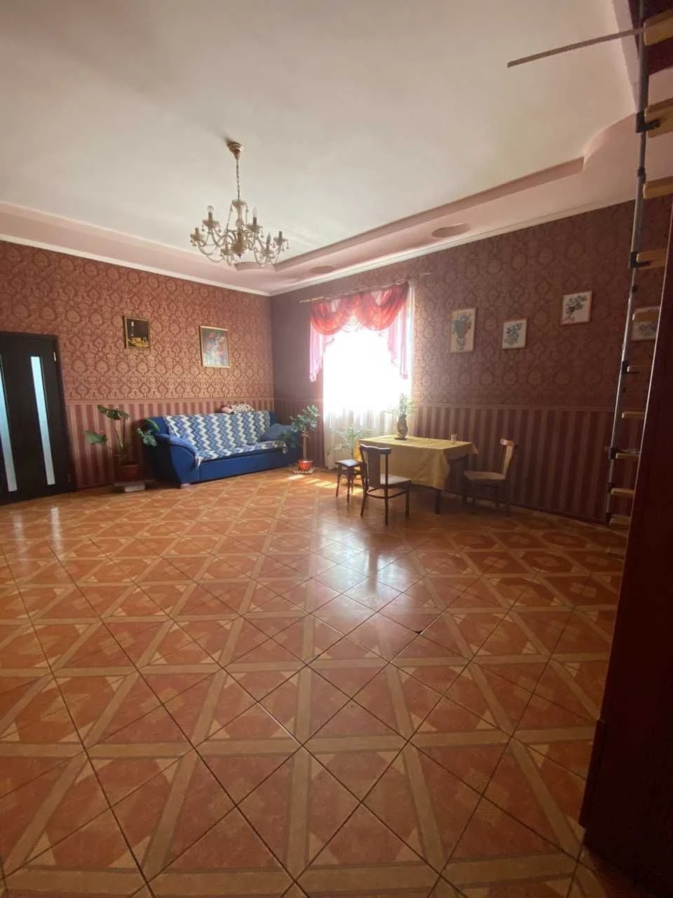 Продам частину будинку вул. Чкалова  124 м2 в м. Бориспіль
