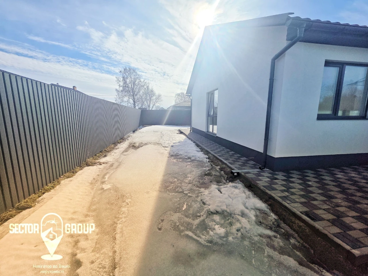103 кв.м. в районі Тургєнєва (Коломичівська)