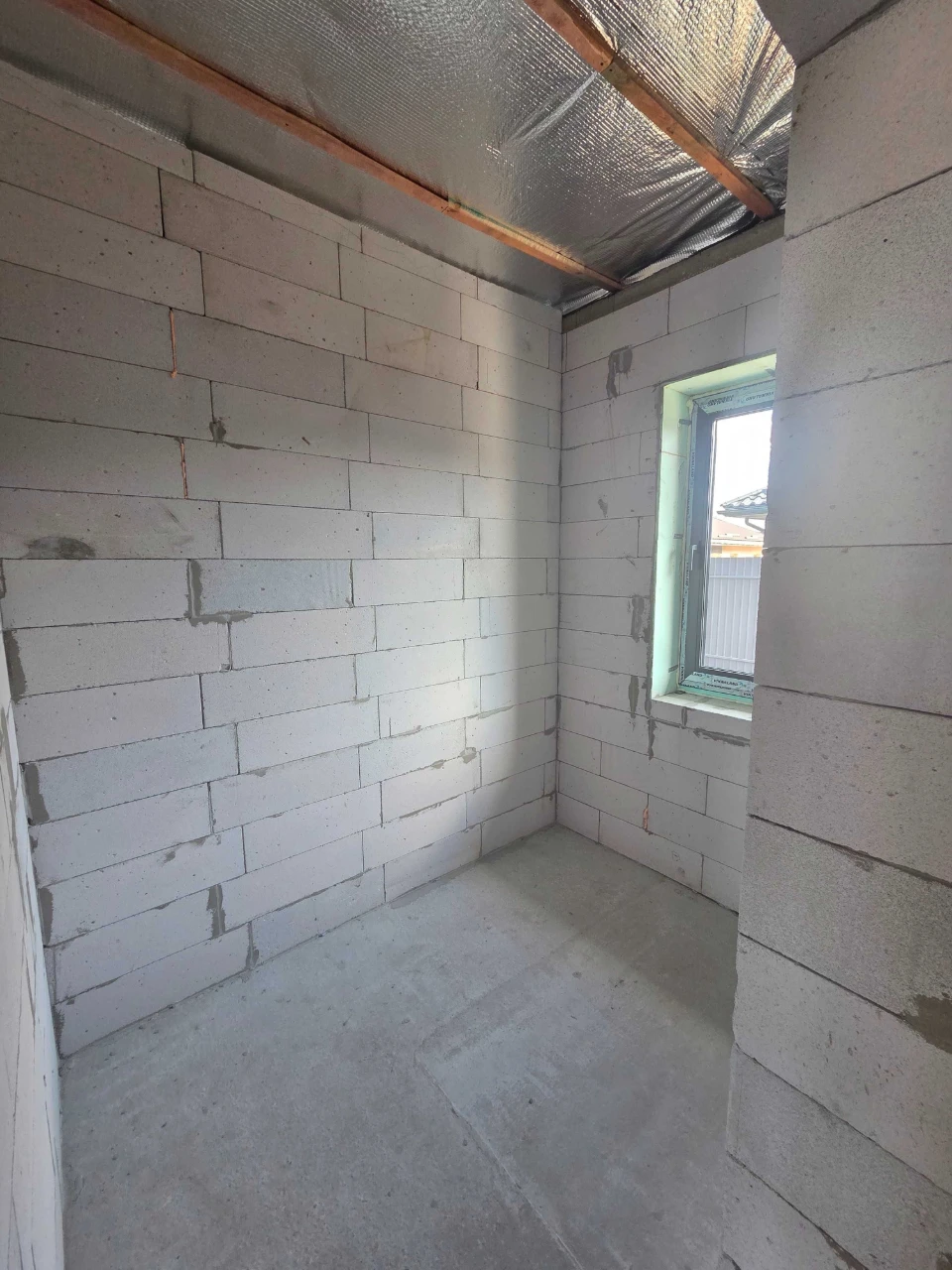 БЕЗ КОМІСІЇ,  105 м2, газ по вулиці, Держпрограми
