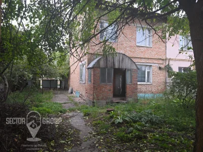 109 + 70 м.кв. в самому центрі Борисполя.