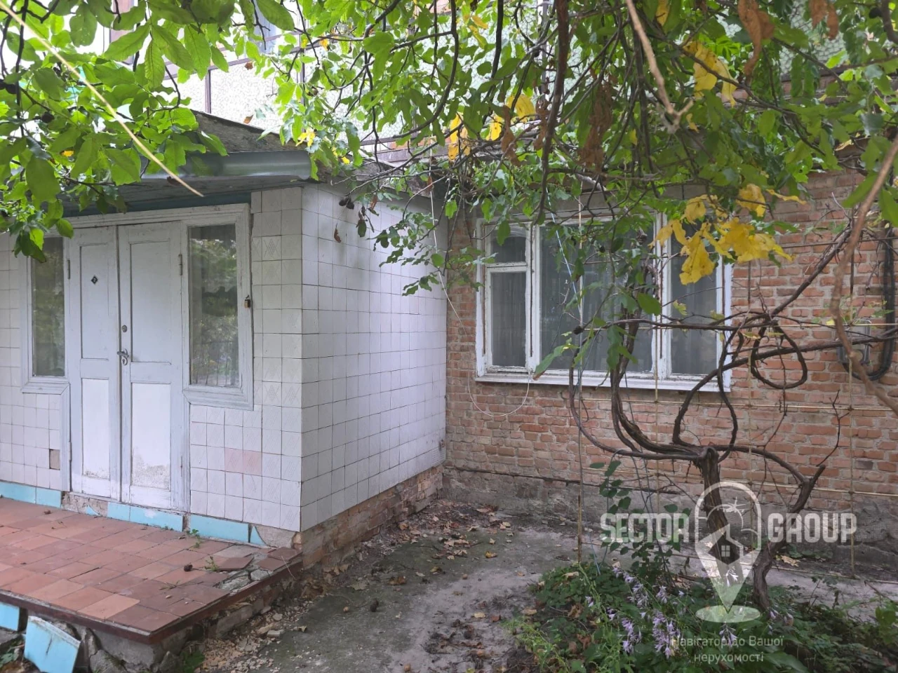 109 + 70 м.кв. в самому центрі Борисполя.