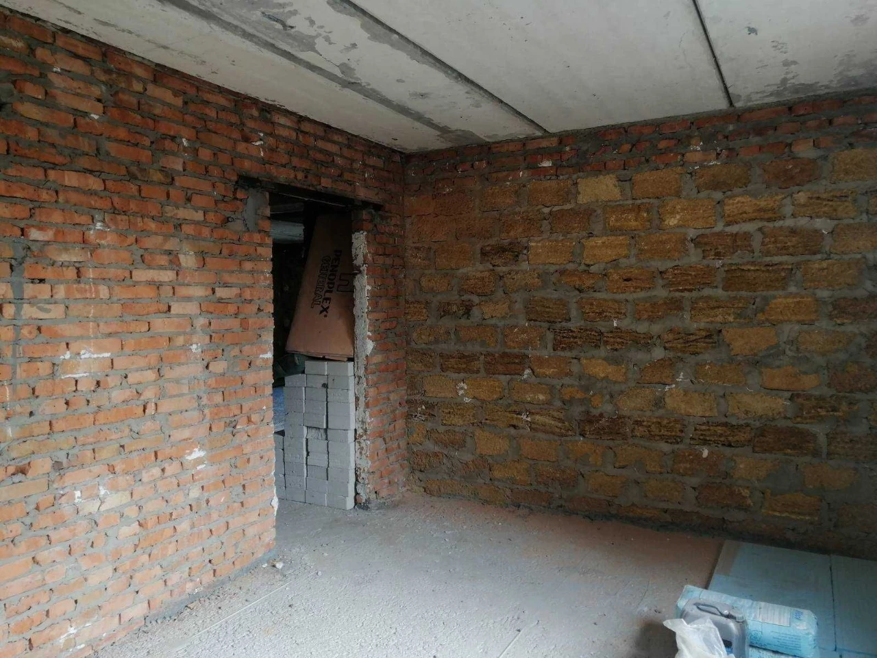 Проам Будинок 240 кв.м  в  центрі Борисполя, вул.Яцютівка 35