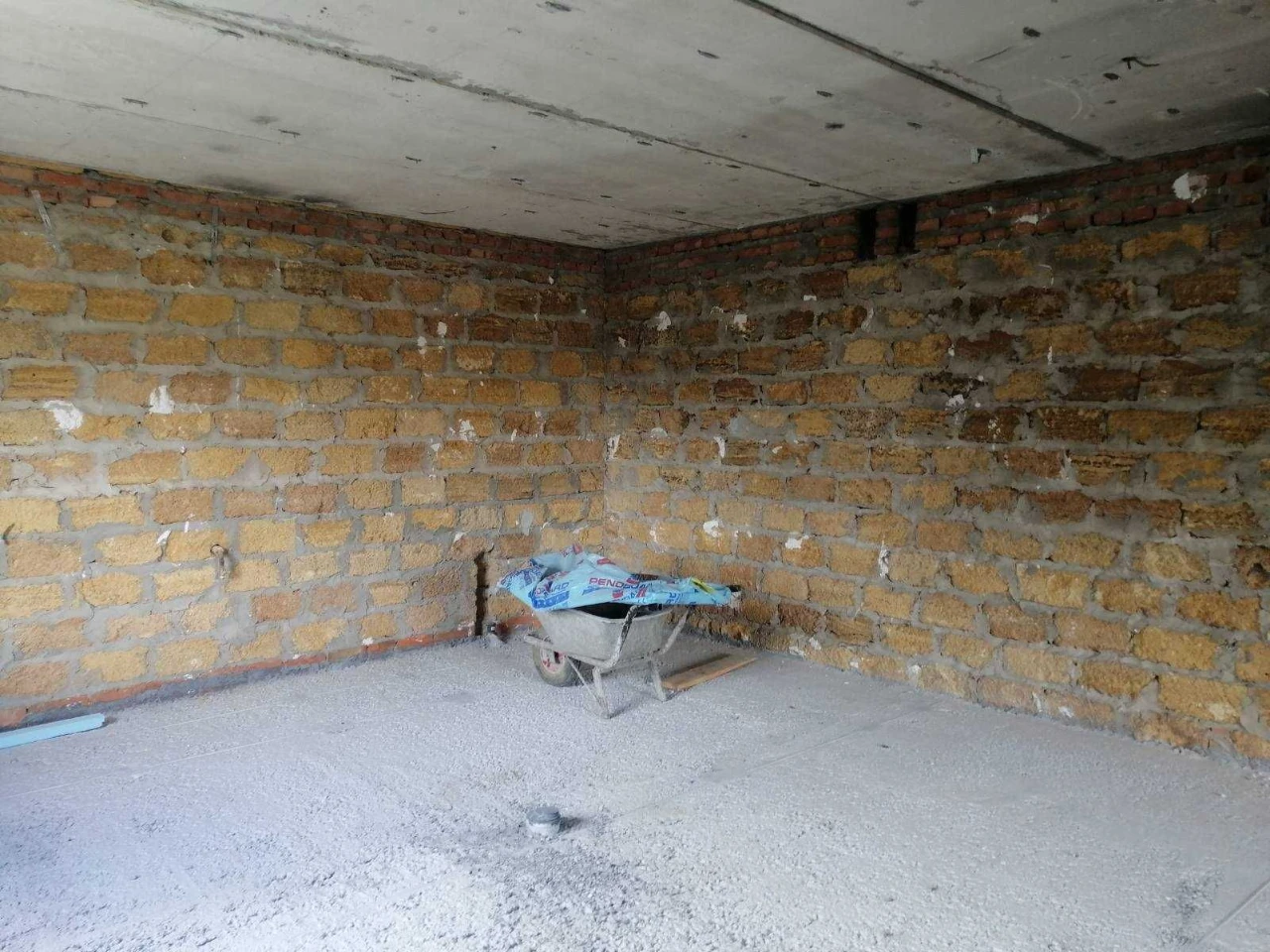 Проам Будинок 240 кв.м  в  центрі Борисполя, вул.Яцютівка 35
