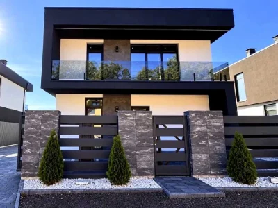 House. Brovary, Solychna st.