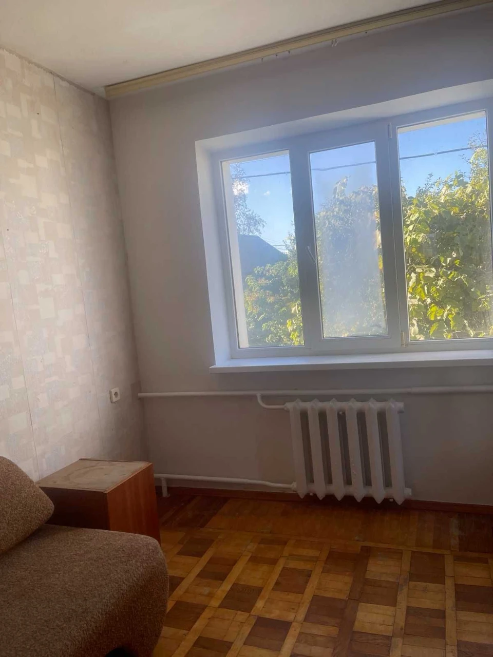 Продам будинок в районі Прокуратури. В гарному місті Бровари