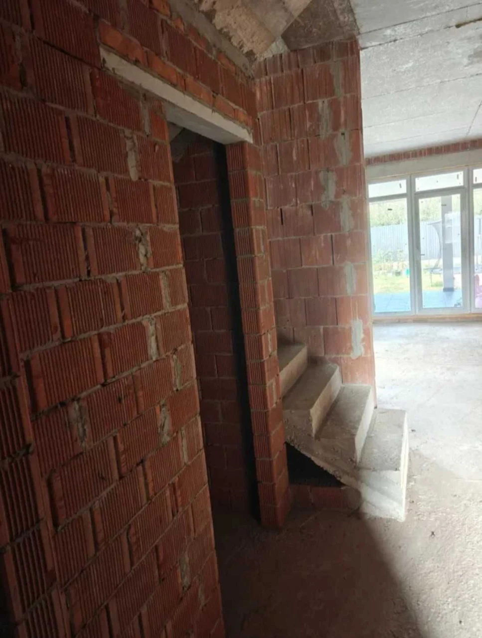 Продаж елітного дуплекса, Сади вул. Чубинського, Бровари