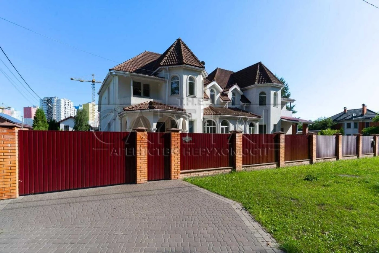 Продаж / Будинок / Бровари/ вул. Підлісна