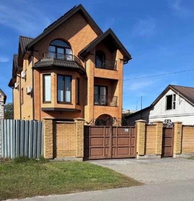 Продам будинок, де враховано всі ваші побажання.