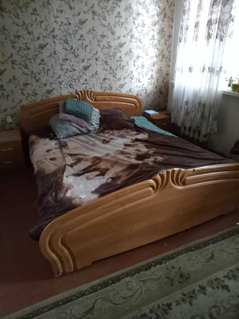 Продам будинок 138м в районі Прокуратури , в місті Бровари.