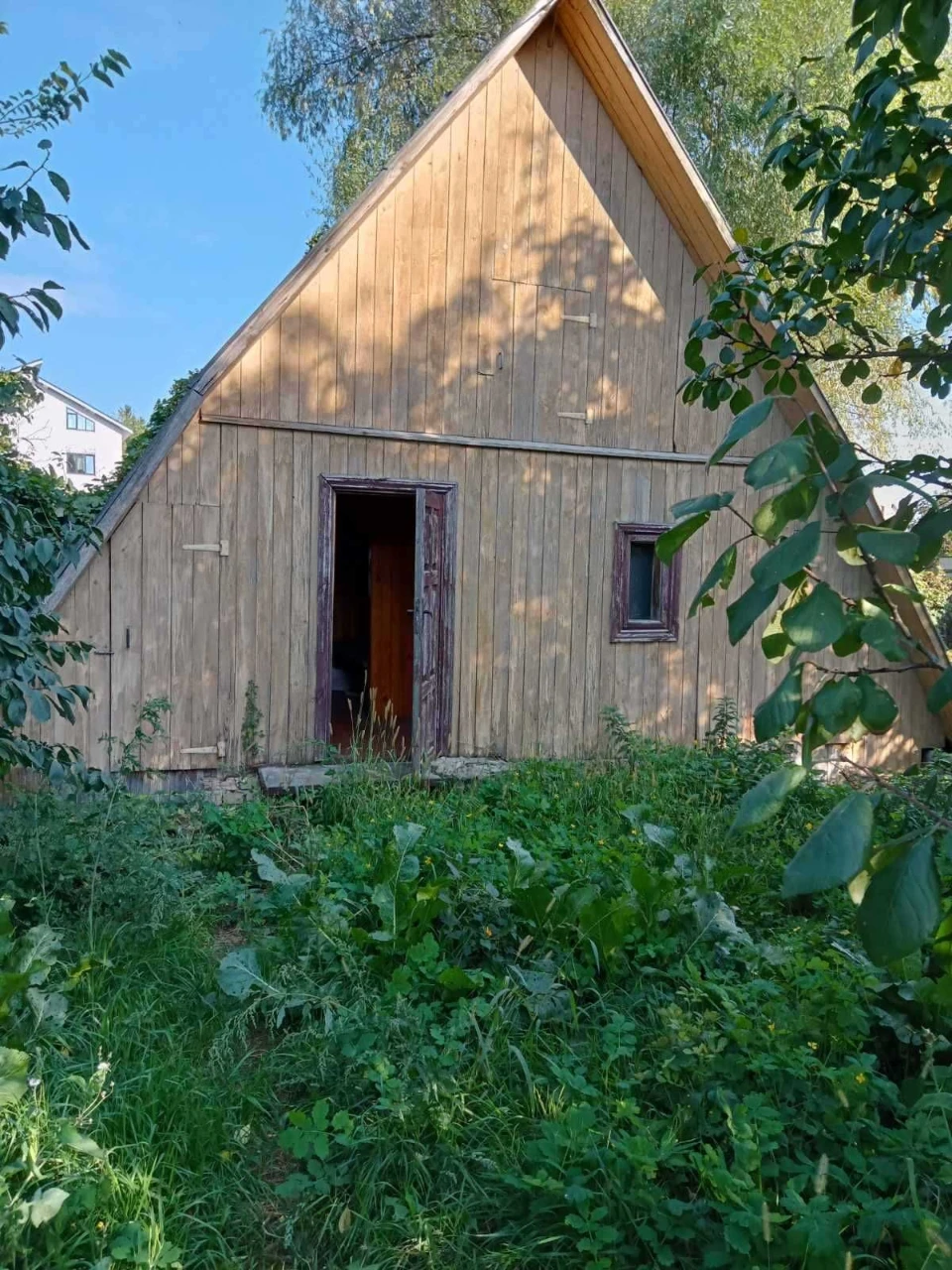 Продам будинок 138м в районі Прокуратури , в місті Бровари.
