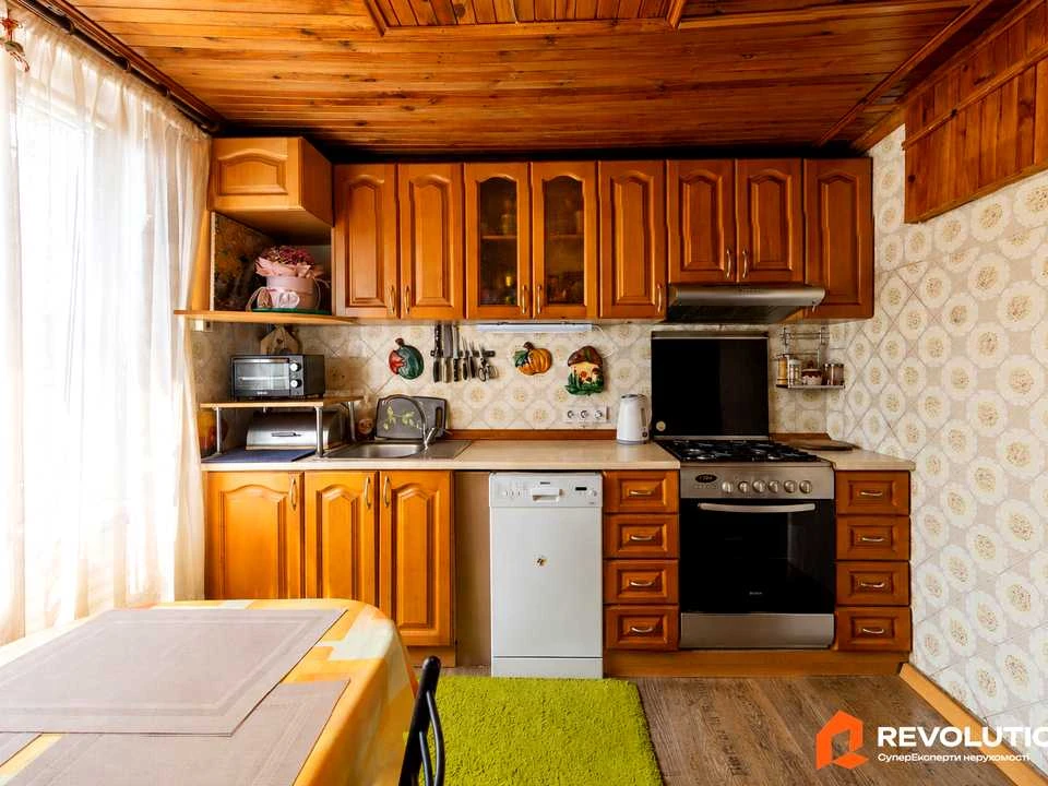 Будинок. Бровари, Олега Онікієнка вул.