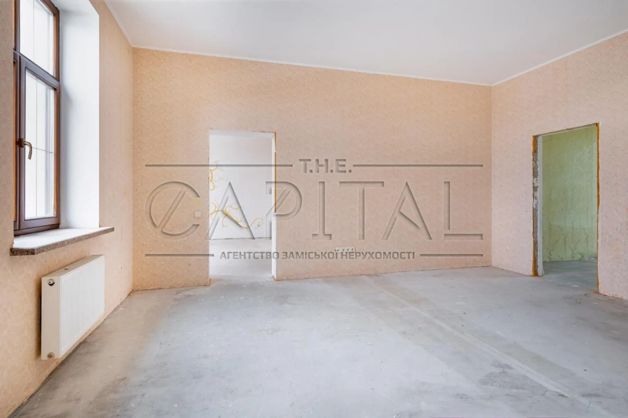 Продаж 3-поверхового будинку у м. Бровари, Броварський р-н