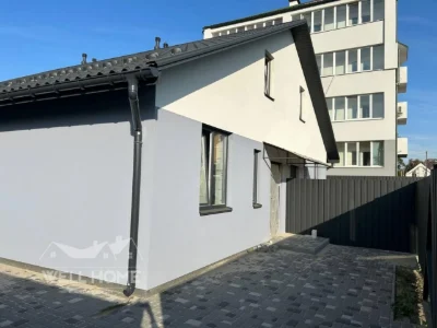 Продаж дуплексу, Олега Ольжича, Бровари
