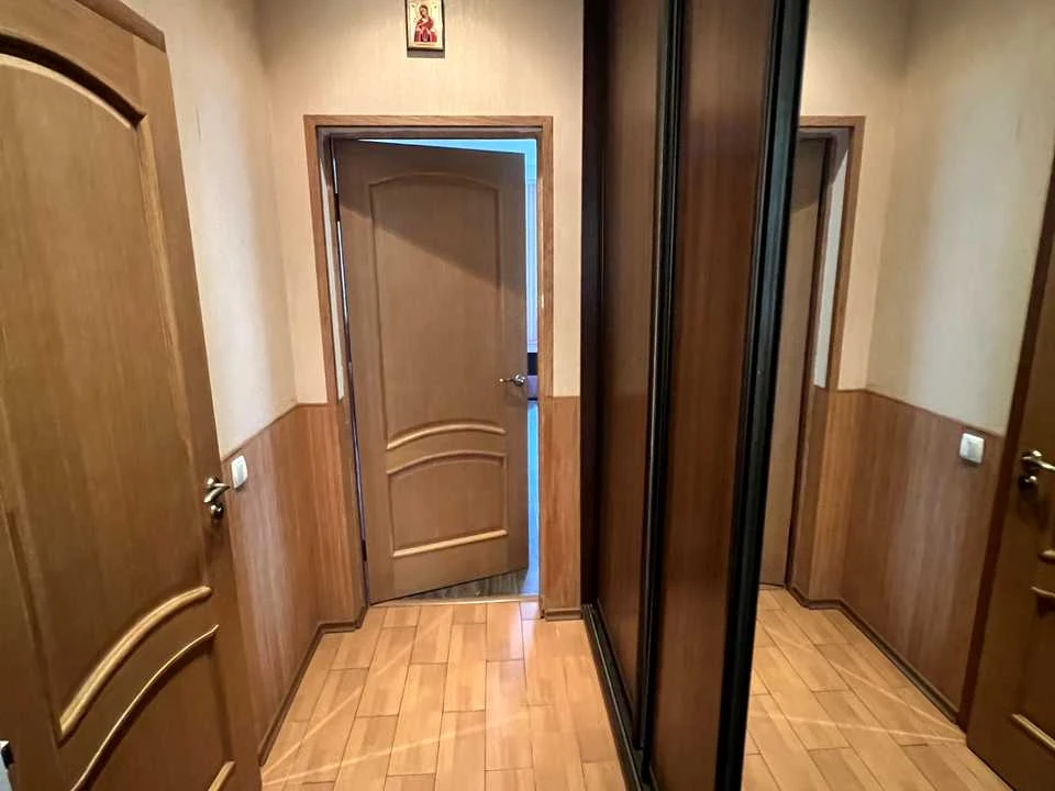 Будинок. Бровари, Академсади