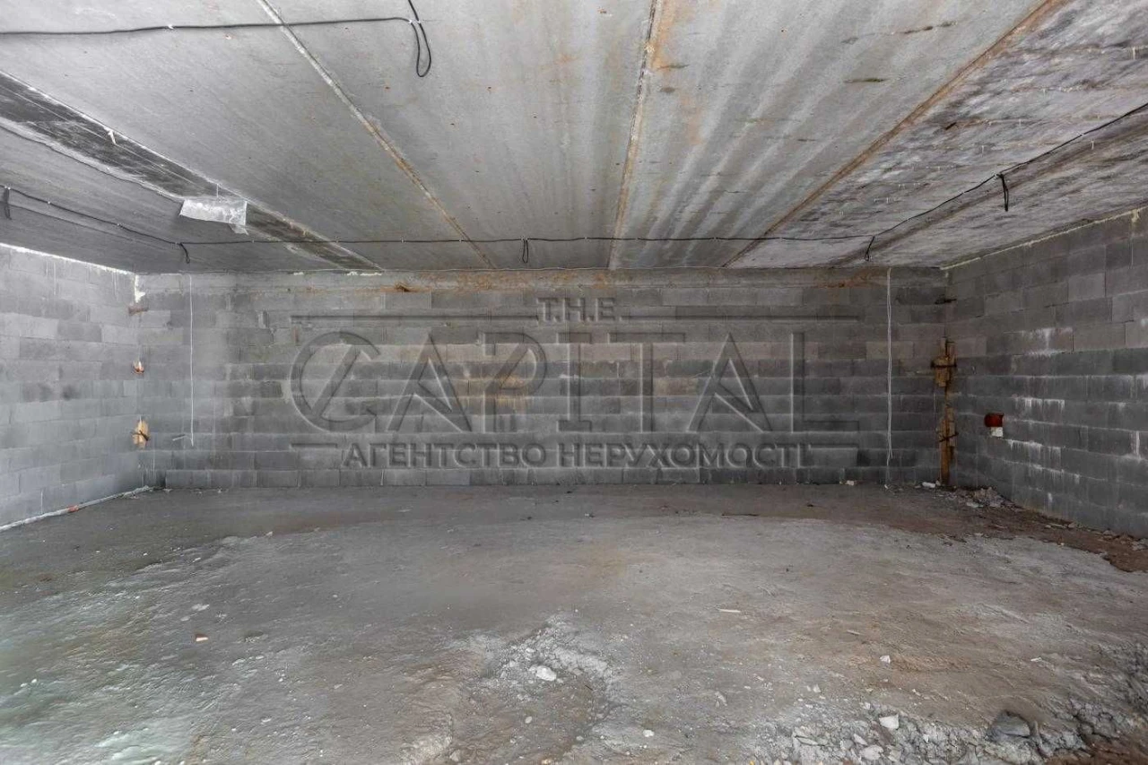 Сучасний будинок преміум-класу 400 м² з басейном та панорамн