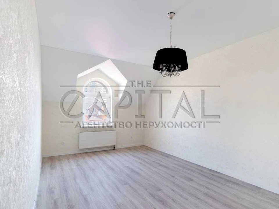 Будинок. Бровари,