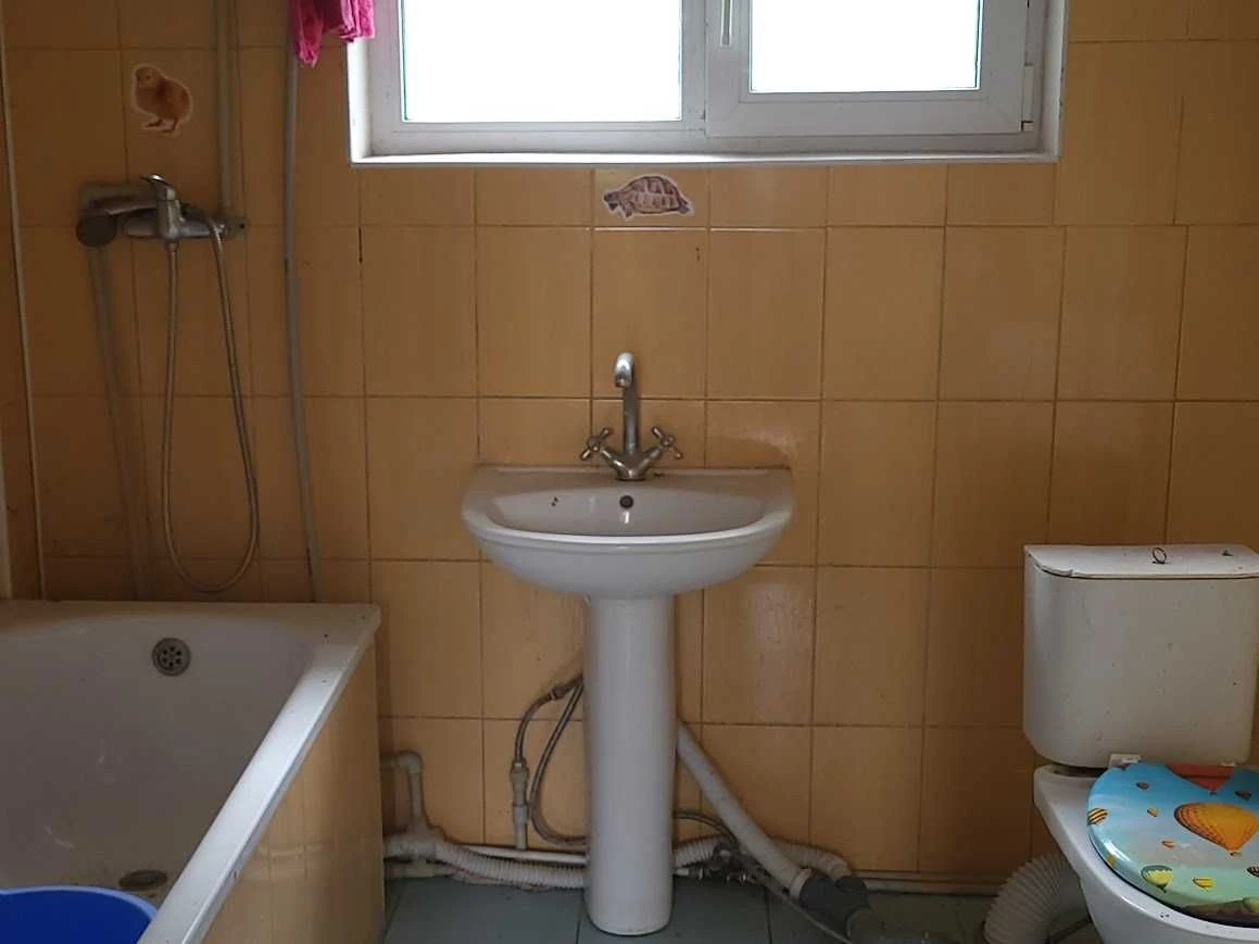 Бровари продам будинок 170м .вул.Будівельників.