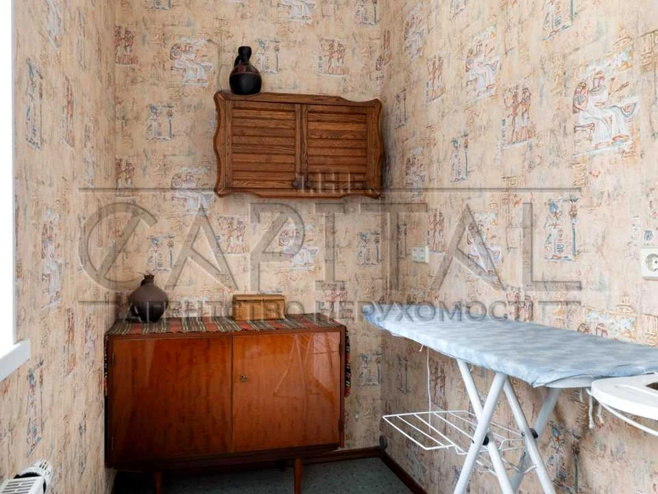 Будинок. Бровари, Сонячна вул.