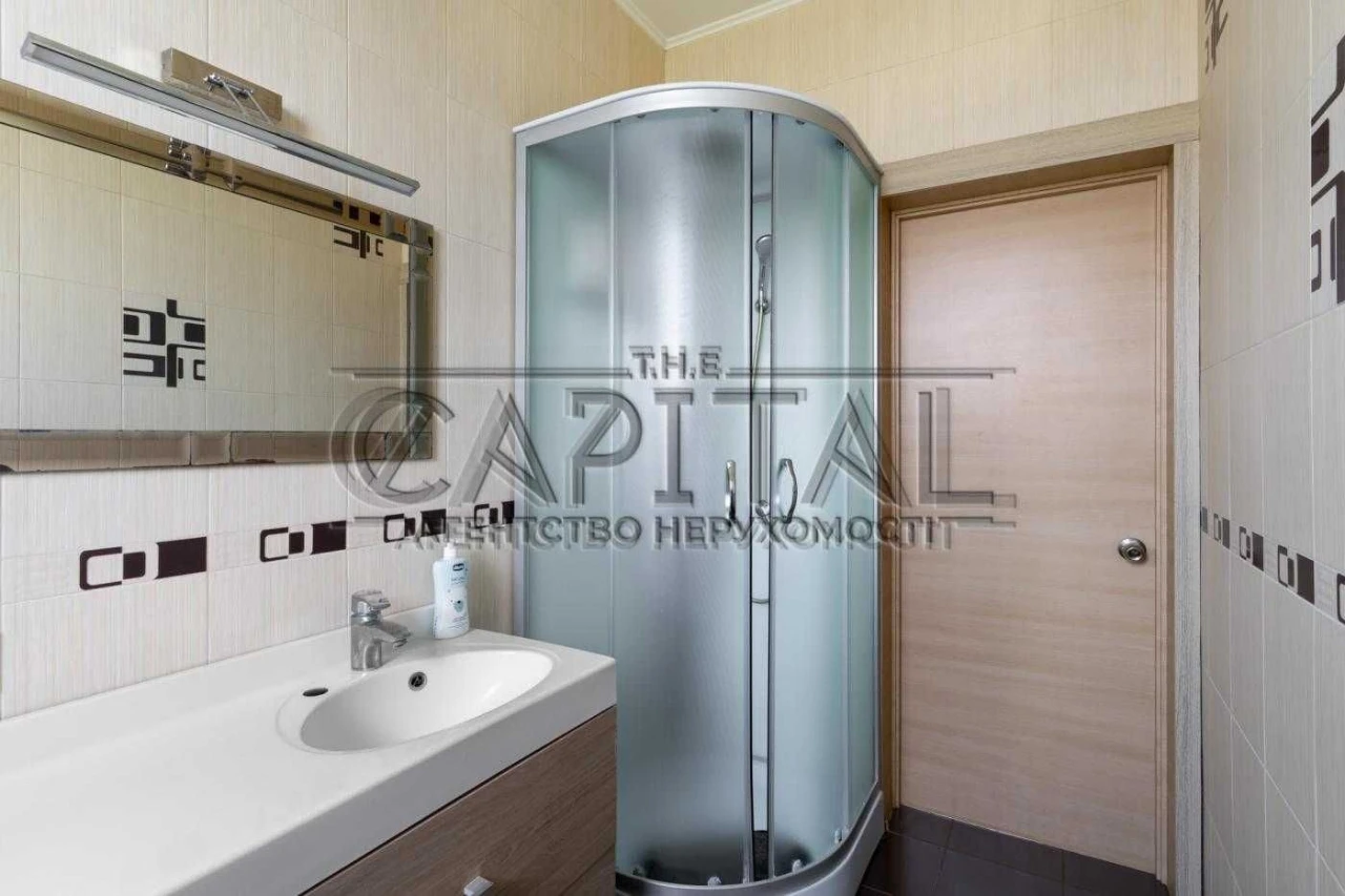 Терміново Продаж будинку Бровари 4 спальні 10 соток