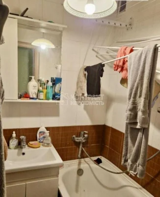 For sale 2 sq. m. near TRK Ukraine Saltovka, Traktorobudivnyki Ave.