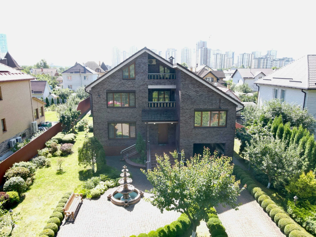 Торг. Від Власника. Продаж розкішного маєтку 537 м²  12 сото
