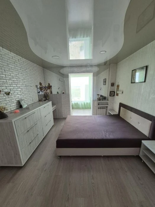 Spectacular apartment with major renovation.